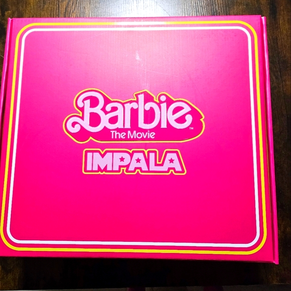 Barbie x Impala Inline Skates - Picture 3 of 10